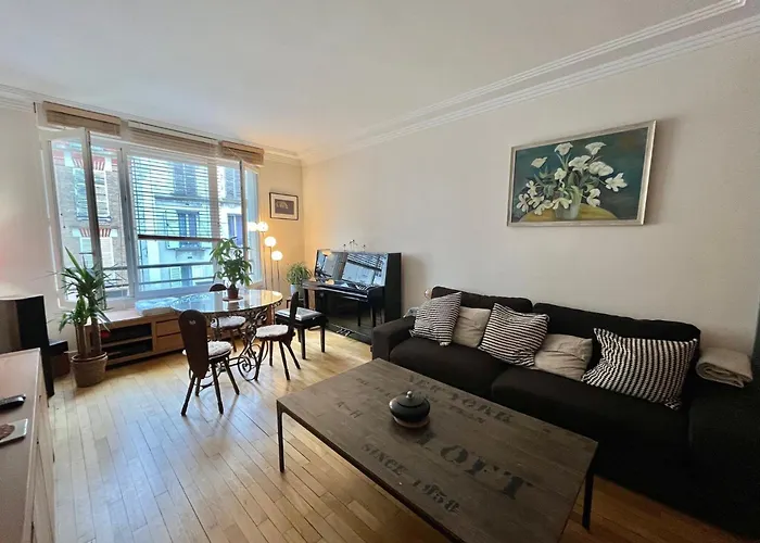 Calme Et Elegance * Paris